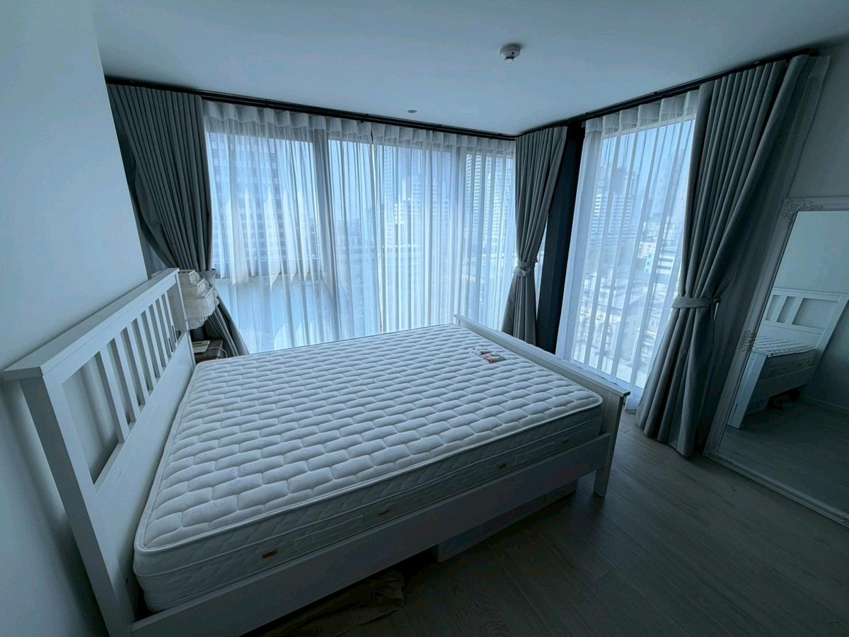 ให้เช่าคอนโดสีลม ศาลาแดง บางรัก : 📌For RENT เช่า | The Lofts Silom - 2BR Lofts - Hybrid (71 sqm) 62,000 THB/month