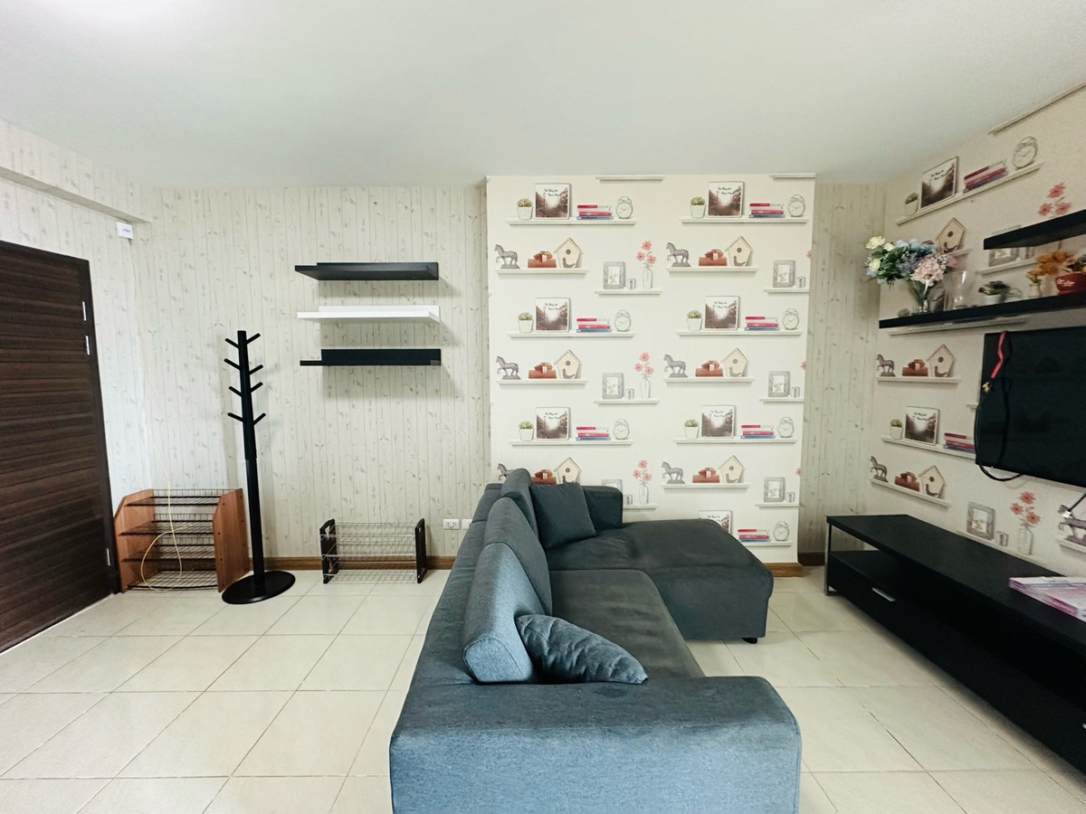 For RentCondoRattanathibet, Sanambinna : Spacious room, comfortable, near MRT Nonthaburi Government Center, easy travel, 2 bedrooms.