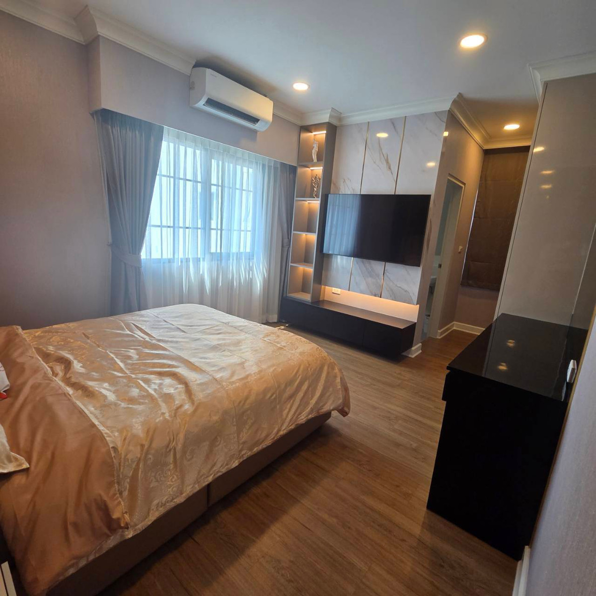 ให้เช่าบ้านบางนา แบริ่ง ลาซาล : ให้เช่าบ้านหรู Fully Furnished  โครงการ Centro Bangna-Srinakarin ใกล้ Mega Bangna (SA-01)