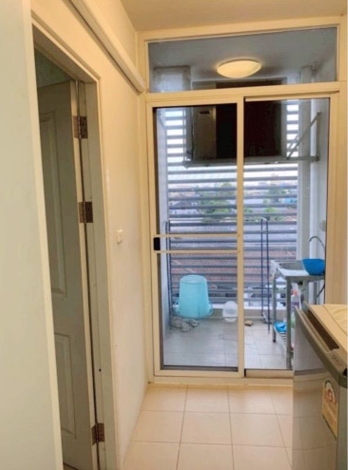 ขายคอนโดนวมินทร์ รามอินทรา : (รหัส SM1862) ขายคอนโด โครงการ Plum Condo Nawamin : พลัม คอนโด นวมินทร์ // คอนโดนวมินทร์ ราคาล้านต้นๆ ใกล้ห้างใหญ่ แหล่งช็อปปิ้ง