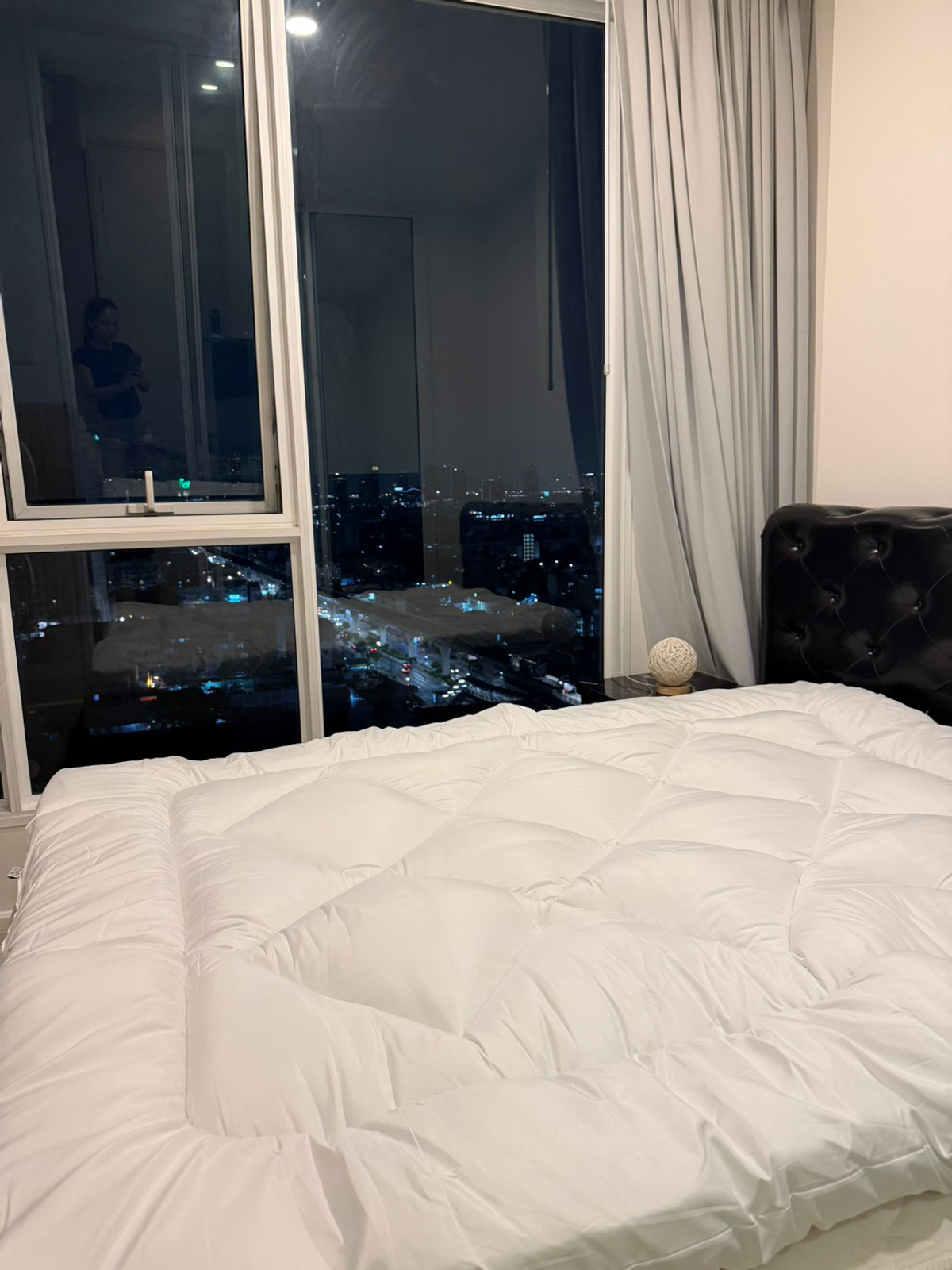 ให้เช่าคอนโดปิ่นเกล้า จรัญสนิทวงศ์ : เช่า 1 ห้องนอน 1 ห้องน้ำ เดอ ลาพีส จรัญ 81 | De Lapis Charan 81