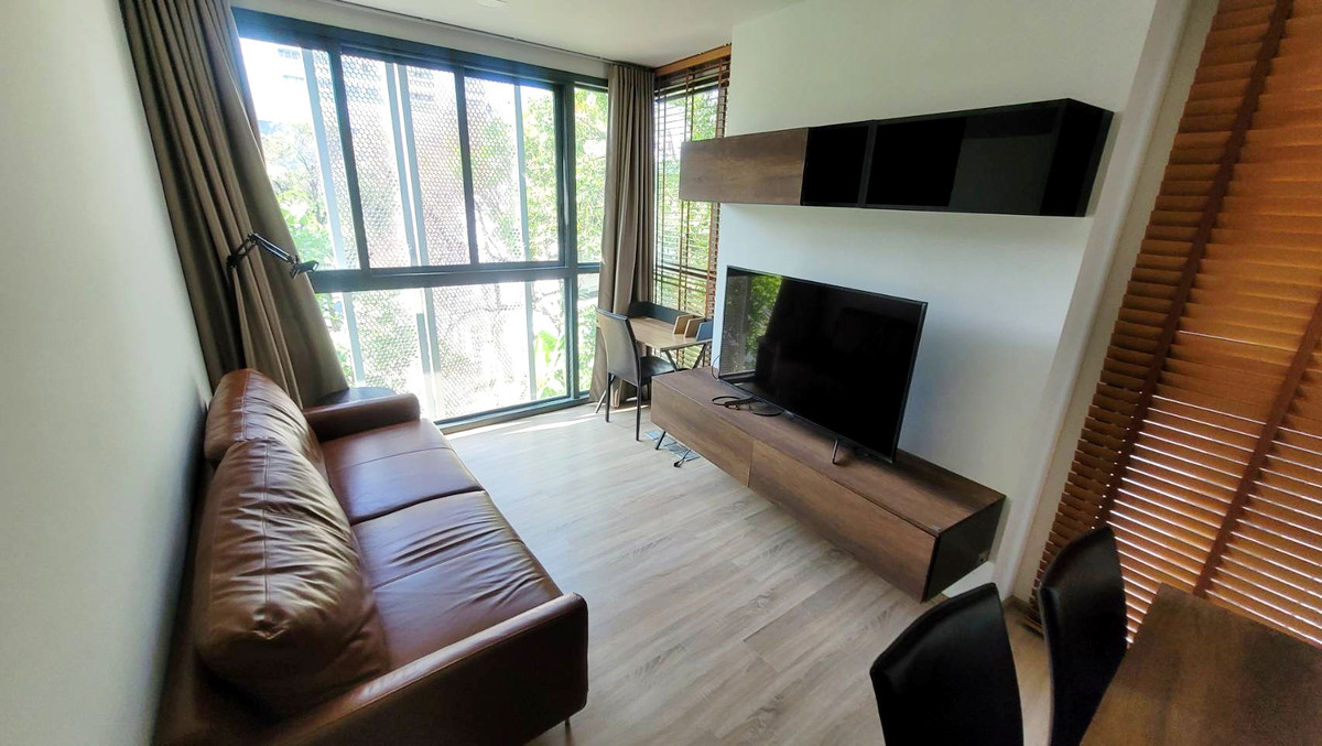 ให้เช่าคอนโดสุขุมวิท อโศก ทองหล่อ : คอนโดให้เช่า ทากะ เฮาส์ เอกมัย 12