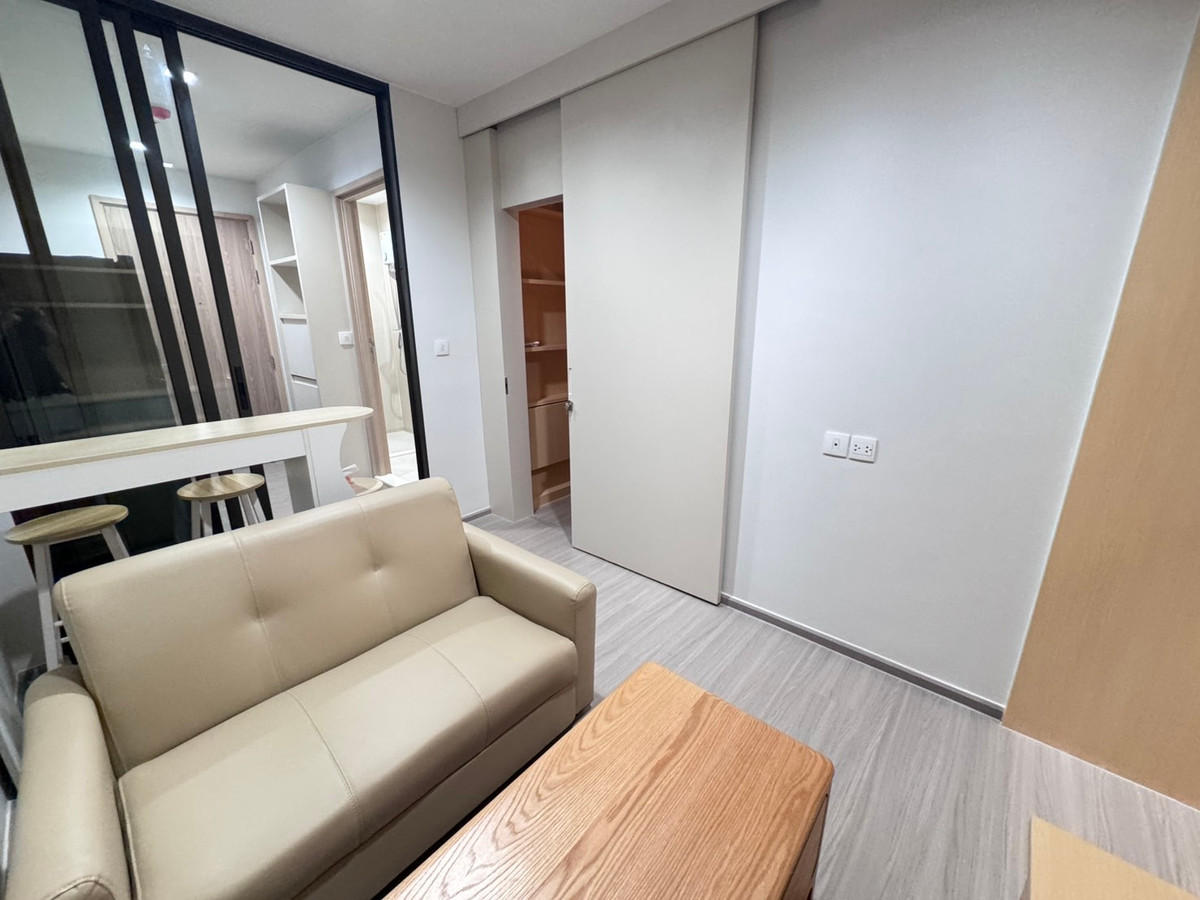 For RentCondoThaphra, Talat Phlu, Wutthakat : Special price, only here, Life Sathorn Sierra, 2 bedrooms, open view, for rent only 19,000/month.