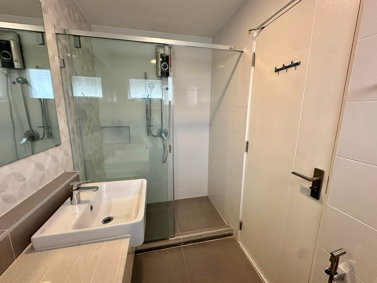 For RentHouseBangna, Bearing, Lasalle : For rent, 2-story detached house, Chaiyaphruek Village, Bangna Km. 7, beautiful house, good condition. Fully furnished, ready to move in, price 55,000 baht.