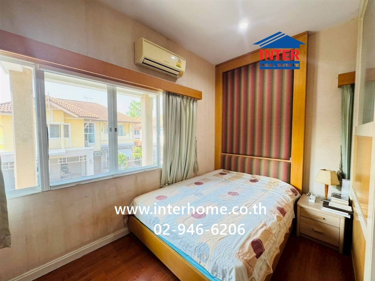 For SaleHouseBang kae, Phetkasem : 2-story detached house, 68 sq m, Parinyada Village, Wongwaen-Sathorn, Bang Khae 4 Road, Bang Khae Road, Kanchanaphisek Road, Bang Khae District, Bangkok