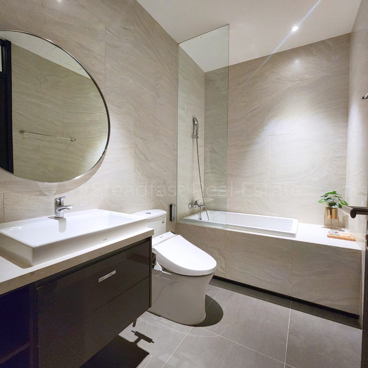 ให้เช่าคอนโดสุขุมวิท อโศก ทองหล่อ : 🏙️ ให้เช่าคอนโดเดอะ ฟายน์ แบงค็อค ทองหล่อ - เอกมัย ทำเลดี ใกล้ BTS เดินทางสะดวก🌳 LINE : @steadfastre