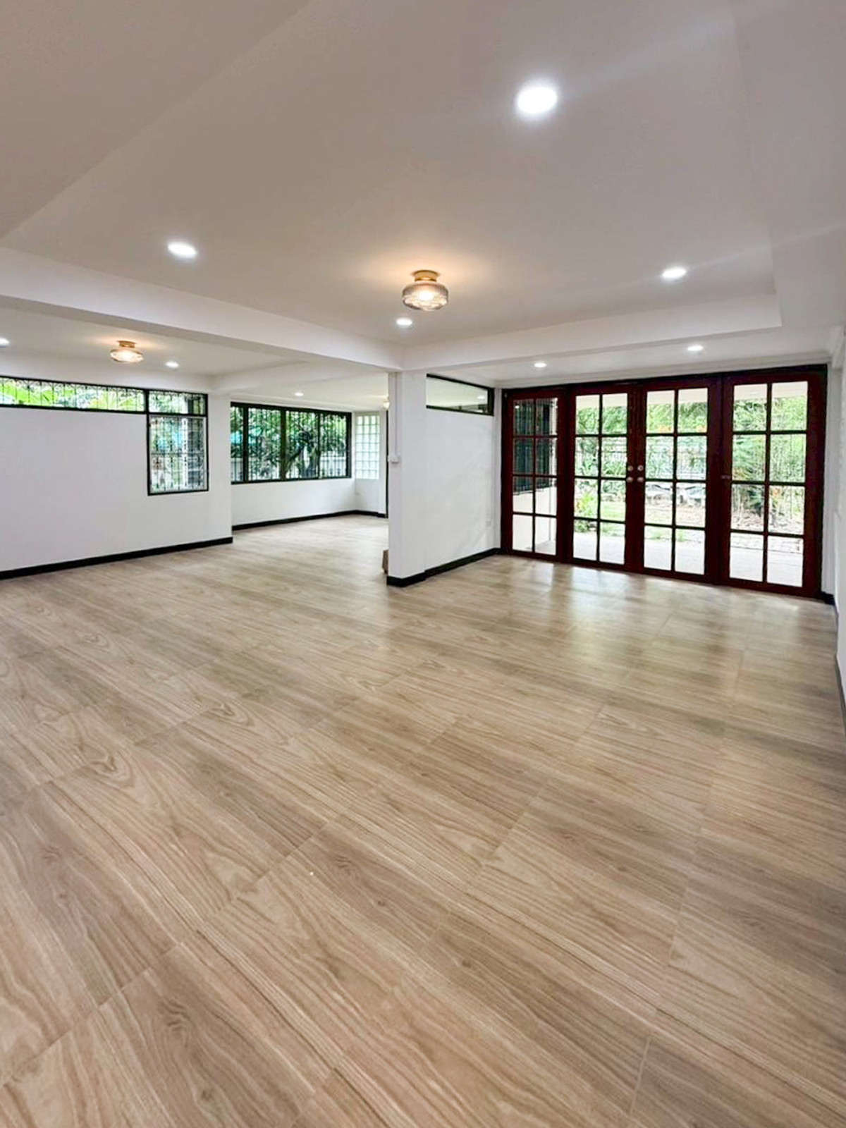 ขายบ้านรามคำแหง หัวหมาก : บ้านเดี่ยวขายพร้อมผู้เช่า ใกล้รถไฟฟ้า YL แยกลำสาลี ทะลุได้ทั้ง กรุงเทพกรีฑา - รามคำแหง - ลาดพร้าว 