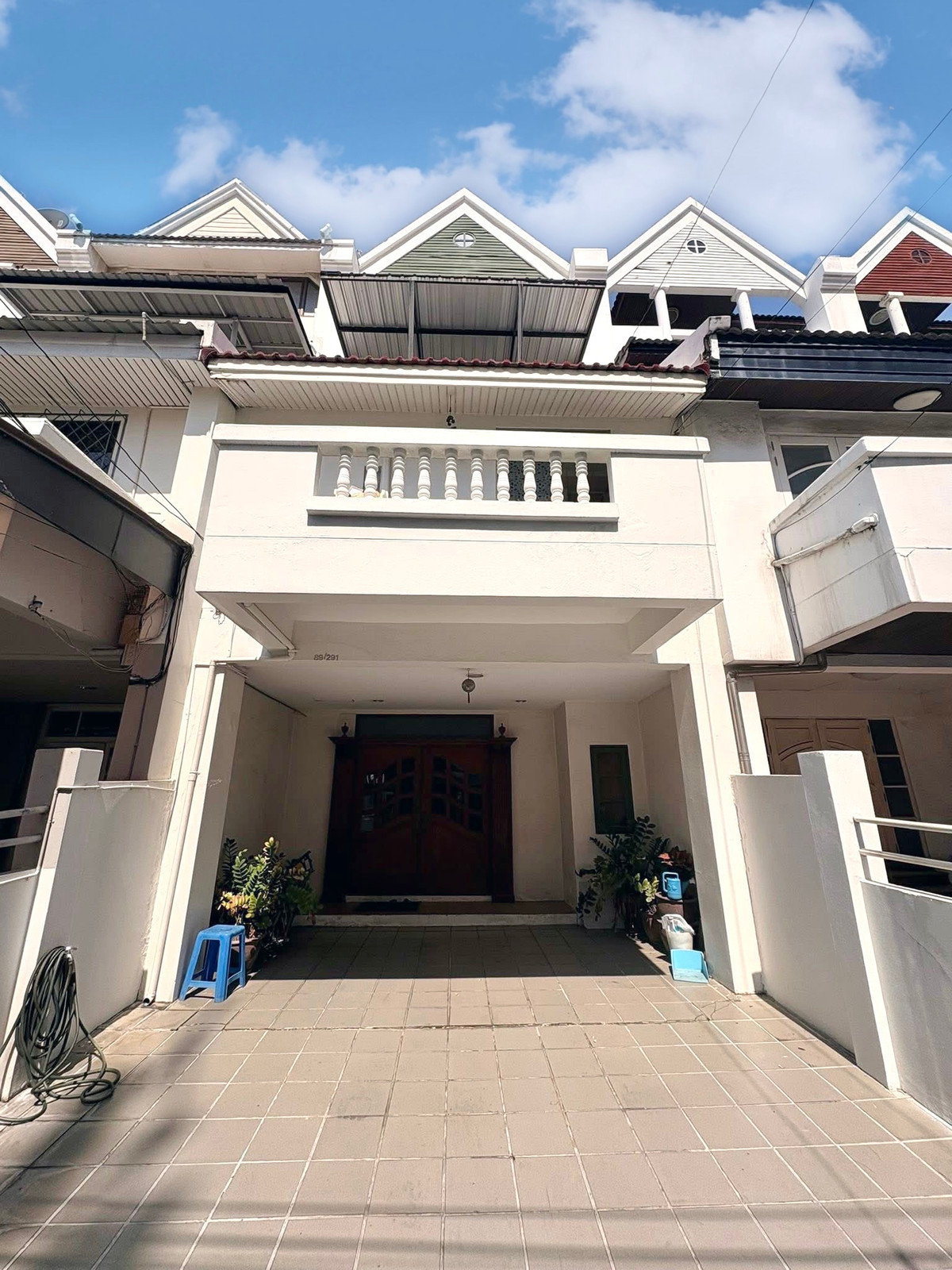 For SaleTownhomeSapankwai,Jatujak : 4-story Townhome Near SRT Red Line Wat Semian Nari / 4 Bedrooms (FOR SALE) BNS017
