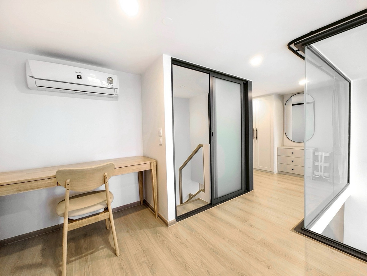 ให้เช่าคอนโดคลองเตย กล้วยน้ำไท : For rent Life Rama4-Asoke