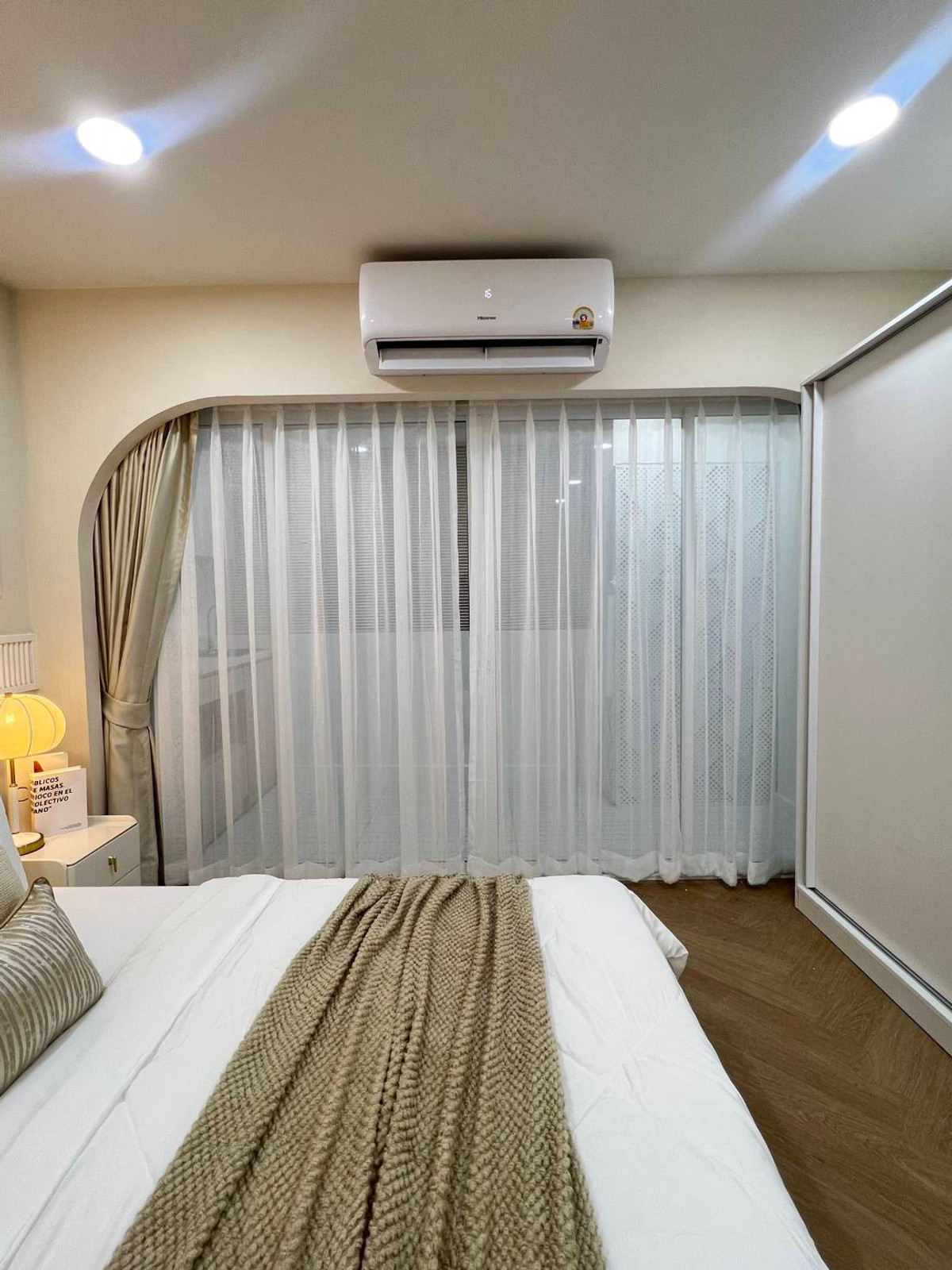 ขายคอนโดรัชดา ห้วยขวาง : 🔥ขายคอนโดสวยแต่งครบ ศรีวรา แมนชั่น x Maplemoon 40 ตรว.ชั้นสูง พร้อมอยู่ ลงทุนคุ้ม