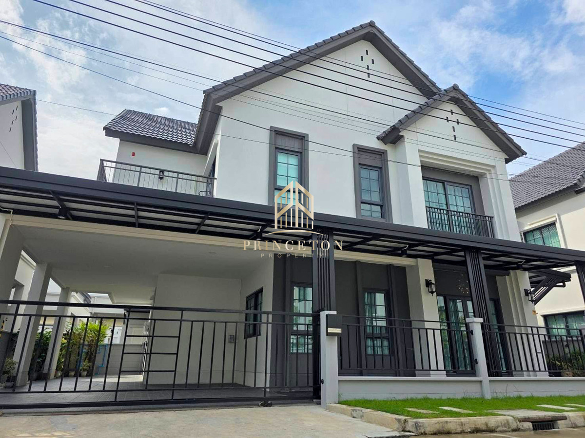 HouseBangna, Bearing, Lasalle : Luxury 2-Storey Home Centro Bangna 📞092-4252445