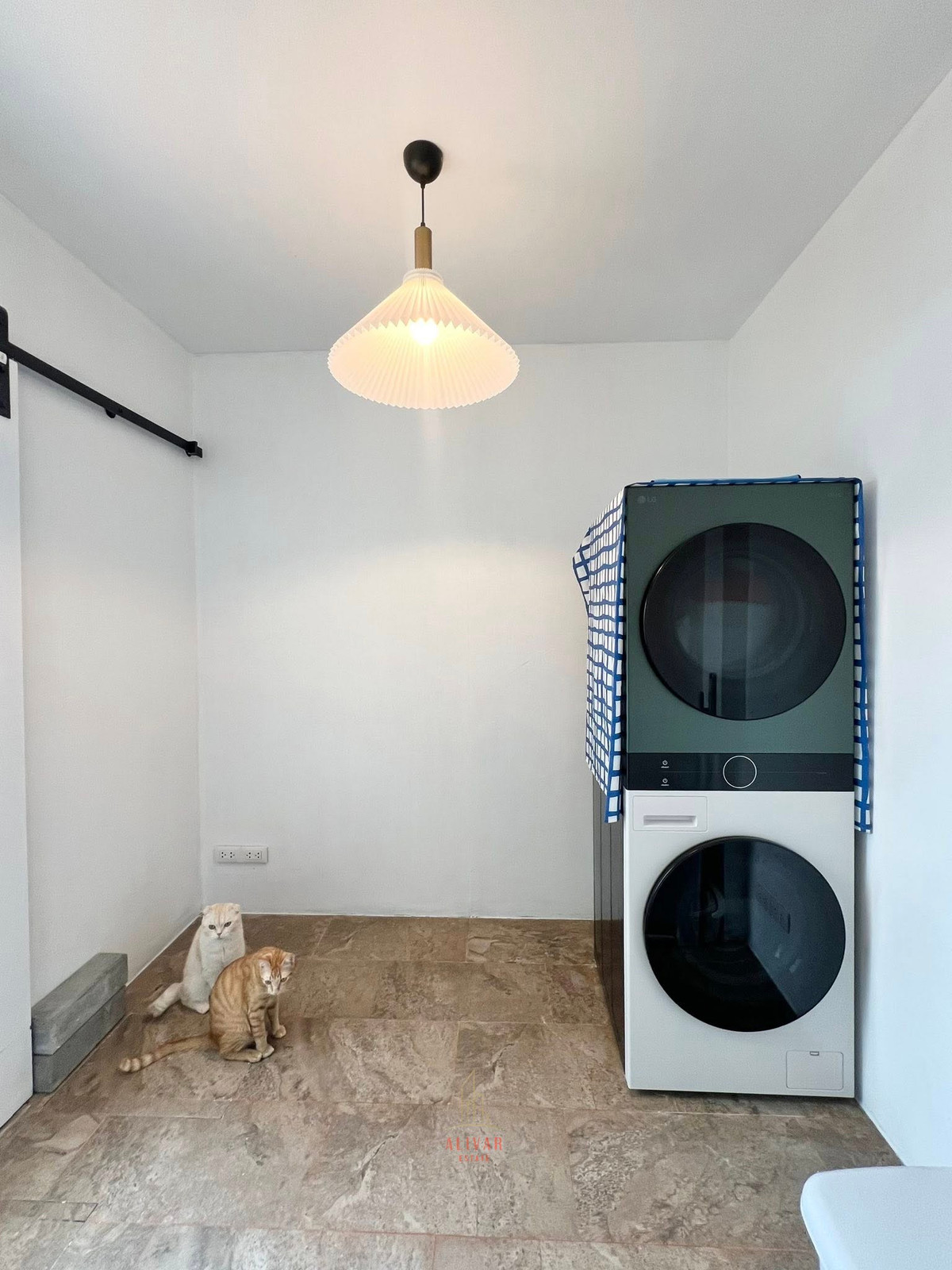 ให้เช่าบ้านบางนา แบริ่ง ลาซาล : RH040226 ให้เช่า บ้าน 2 ชั้น 3 ห้องนอน at Villaggio 3 ศรีนครินทร์-บางนา (บางนาตราด กม.5)ใกล้ MEGA บางนา