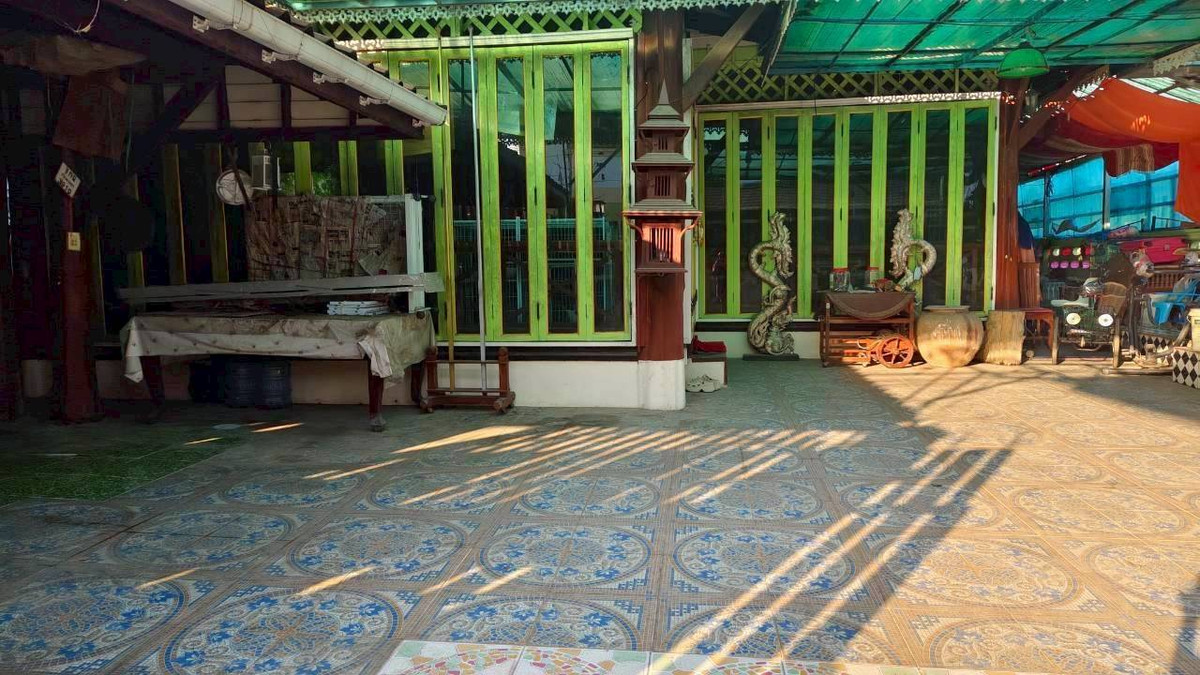 ขายบ้านพิษณุโลก : 96308 - ขายบ้านเดี่ยว 2 ชั้น โครงสร้างแข็งแรง ชั้นบนไม้สักทั้งหลัง เนื้อที่ 75 ตารางวา ทำเลดี ใกล้ตัวเมืองพิษณุโลก เดินทางสะดวก เหมาะอยู่อาศัยหรือทำโฮมออฟฟิศ