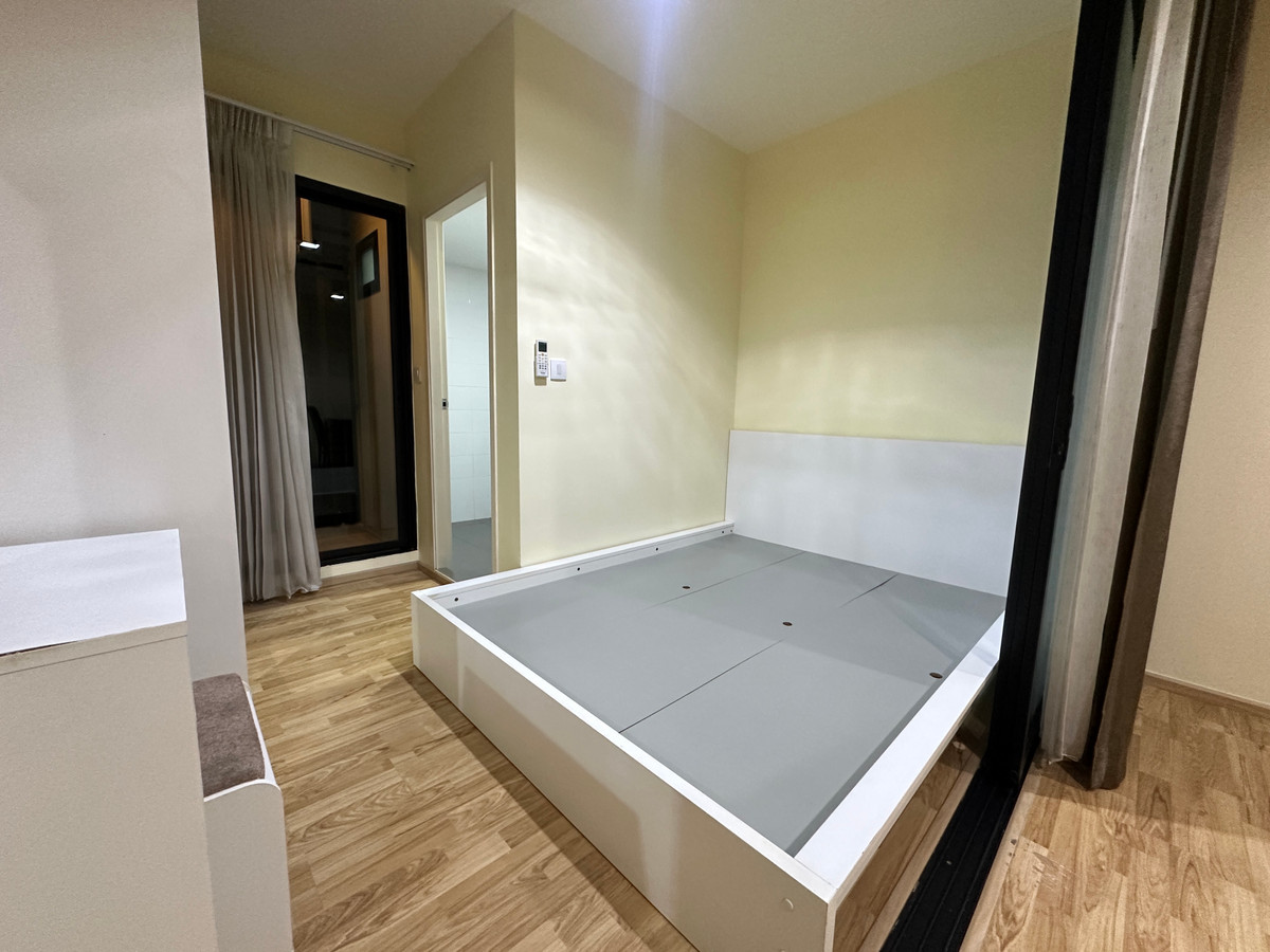 For SaleCondoSamut Prakan,Samrong : 🟢Knot is comfortable, happy to help.🔥Empty room. Good price, view of peoples houses, help with loan service until transfer day 🔥 : Condo for sale, The Cabana, near BTS Samrong 800m