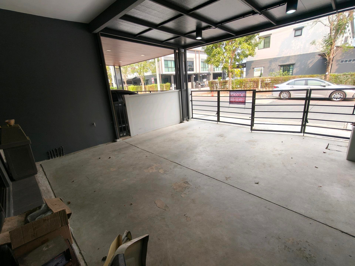 ทาวน์โฮมนวมินทร์ รามอินทรา : ขาย/เช่า ทาวน์โฮม พลีโน่ พหลโยธิน 54/1 ไซส์ใหญ่ 20 ตรว. หลังบ้านกว้าง มีเนื้อที่เยอะขึ้น

✨ บ้านไซส์ใหญ่ 20 ตร.ว. ฟังก์ชันครบ 3 นอน 3 น้ำ | ทำเลเข้า-ออกเมืองสะดวกที่สุด!