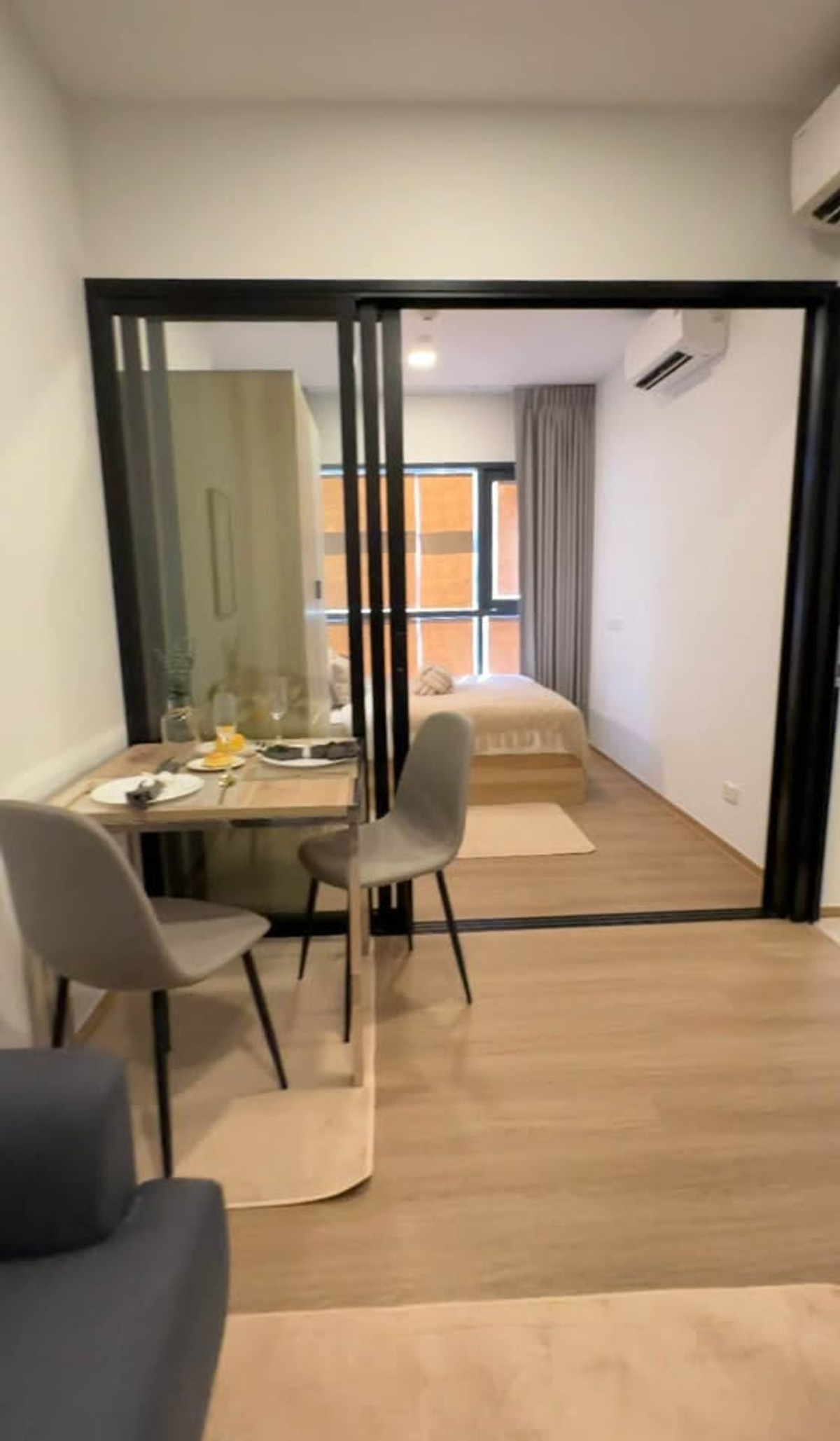 ให้เช่าคอนโดปิ่นเกล้า จรัญสนิทวงศ์ : ⭐️ Chapter One Spark Charan⭐️ 1 ห้องนอน 1 ห้องน้ำ ห้องตกแต่งน่าอยู่  เฟอร์นิเจอร์และเครื่องใช้ไฟฟ้าครบ