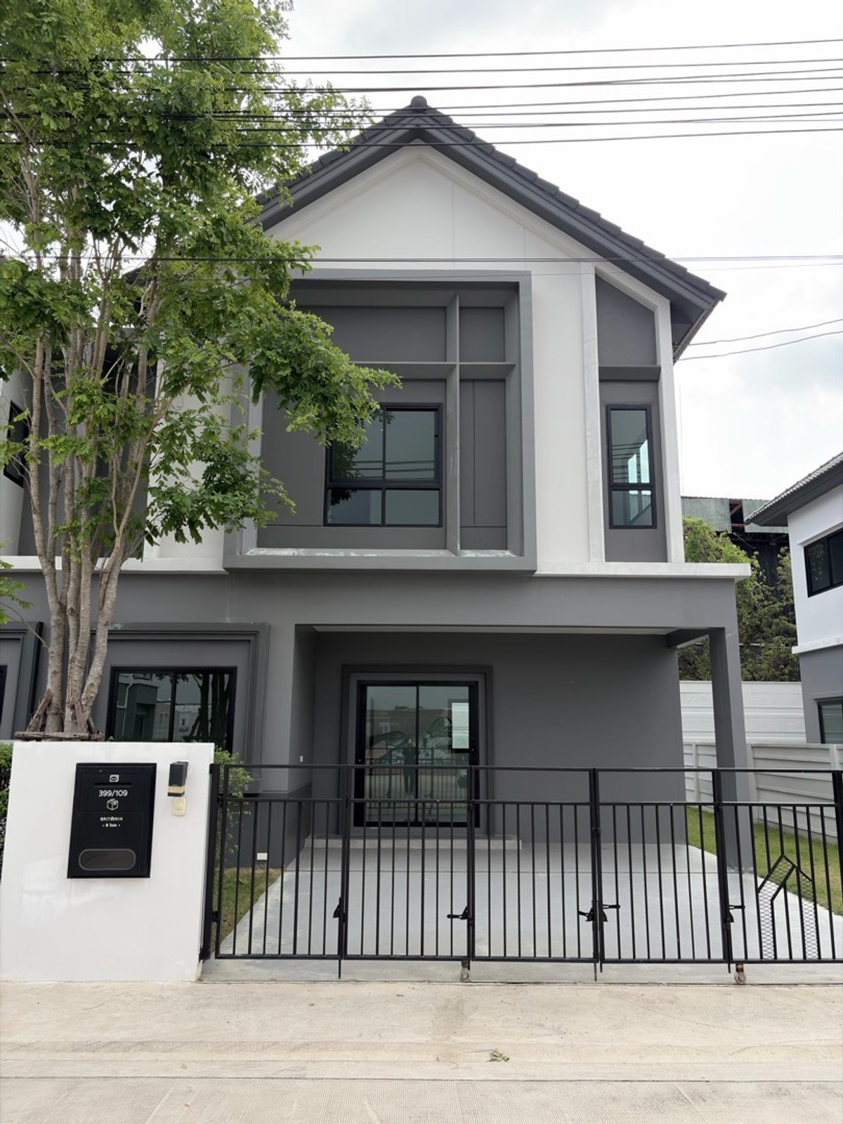 ขายบ้านปทุมธานี รังสิต ธรรมศาสตร์ : บ้านแฝดแปลง 399 / 109