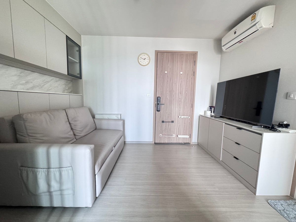 ให้เช่าคอนโดท่าพระ ตลาดพลู วุฒากาศ : Life Sathorn Sierra, ห้องครัวแยก ห้องนอนแยก, วิวโล่ง ลมเย็นสบายทั้งวัน ใกล้ bts ตลาดพลู