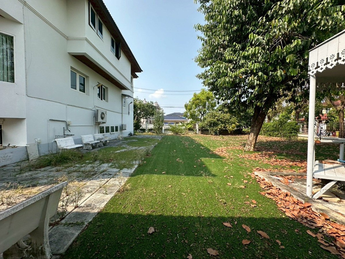 ขายบ้านเอกชัย บางบอน : ขายบ้านเดี่ยว 2 ชั้น หมู่บ้านเอกชัยออร์คิด การ์เด้น ทำเลดี เดินทางสะดวก