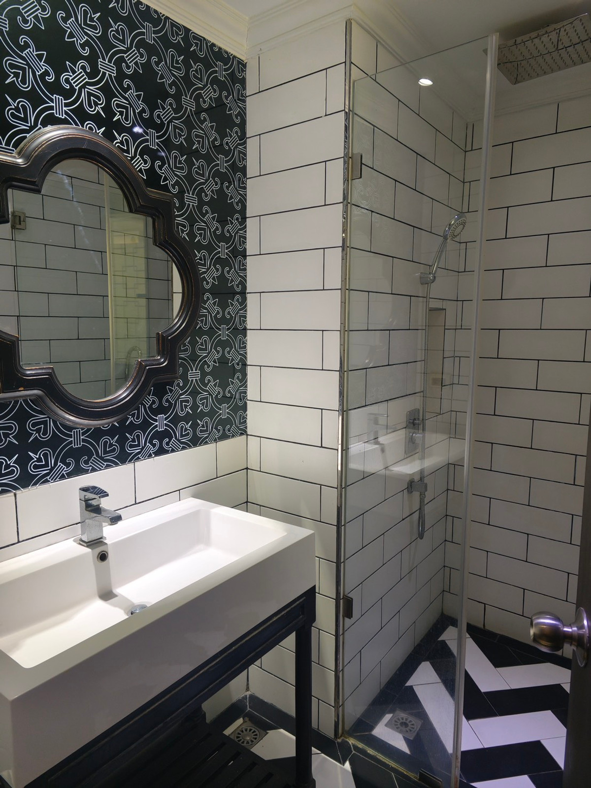 For SaleCondoPattaya, Bangsaen, Chonburi : The Venetian Signature Condo Resort Pattaya / Studio (SALE WITH TENANT), The Venetian Signature Condo Resort Pattaya / Studio (Sale with Tenant) AM107