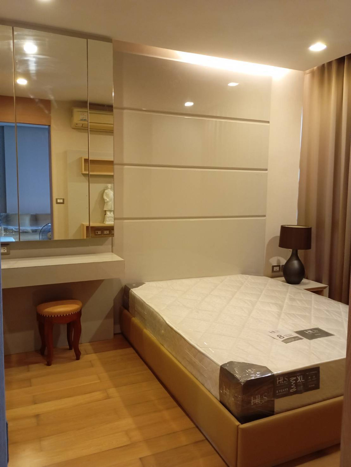 ขายคอนโดพระราม 9 เพชรบุรีตัดใหม่ RCA : The Address Asoke / 1 Bedroom (SALE WITH TENANT), ดิ แอดเดรส อโศก / 1 ห้องนอน (ขายพร้อมผู้เช่า) TARN304