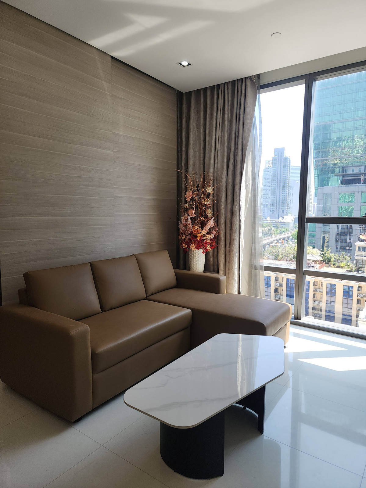 For RentCondoWongwianyai, Charoennakor : 🏢✨ Condo for rent The Bangkok Sathorn 📍 near BTS Surasak, 5 minute walk