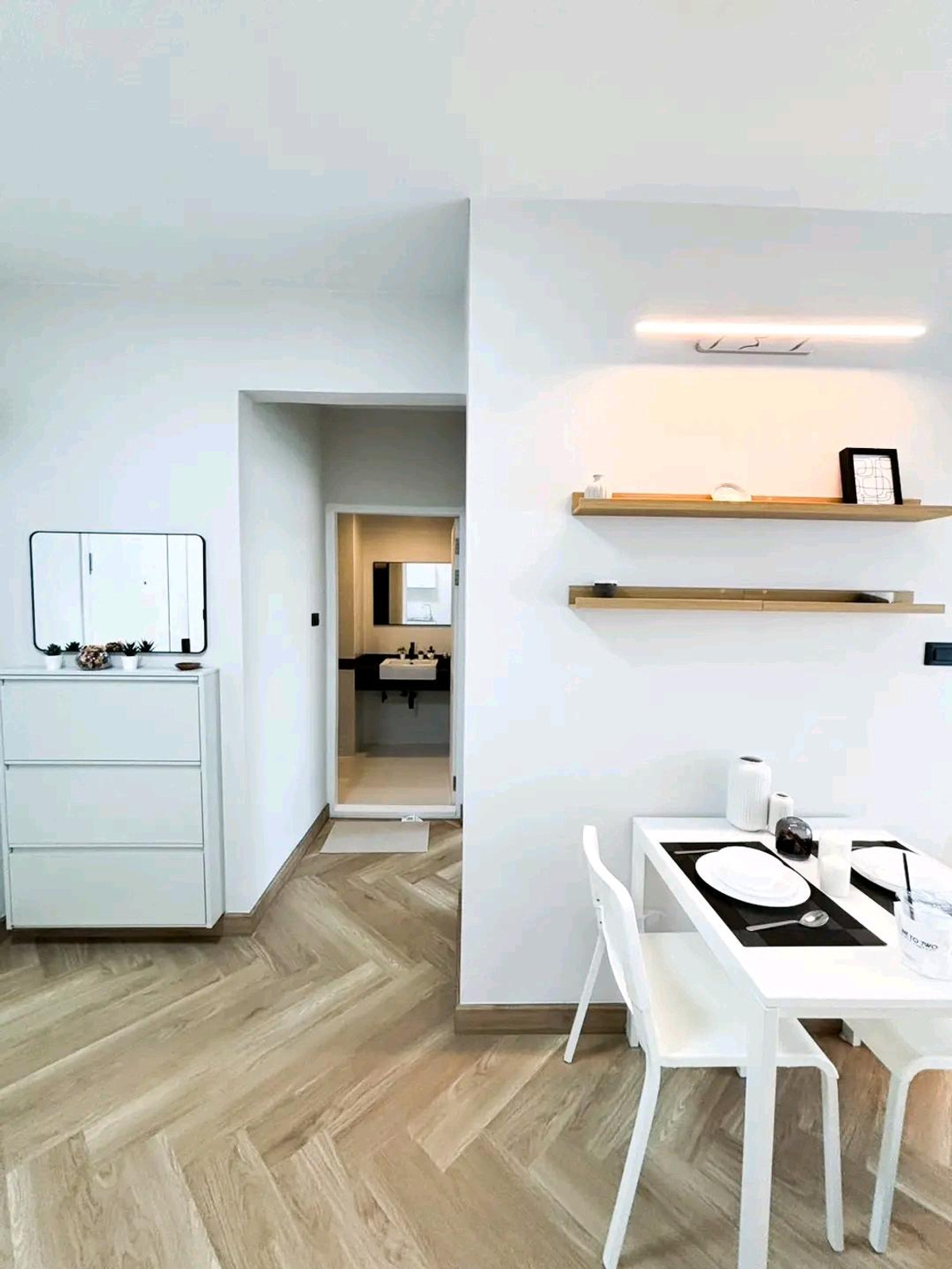 For SaleCondoRama9, Petchburi, RCA : 69 04 450
Condo for sale A Space Asoke-Ratchada.