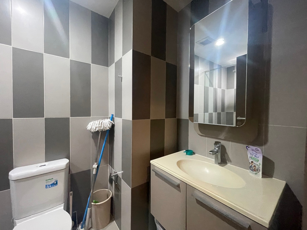 ให้เช่าคอนโดวงเวียนใหญ่ เจริญนคร : Teal Sathorn Taksin 2 ห้องนอน ติด bts วงเวียนใหญ่ ห้องสวยพร้อมให้เช่า 22,000/เดือน