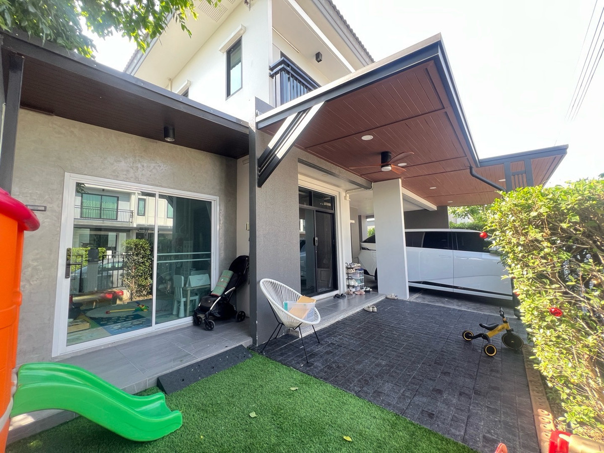 ให้เช่าบ้านนวมินทร์ รามอินทรา : ให้เช่า หลังมุม 54ตรว 4นอน3น้ำ บ้านเดี่ยว 2 ชั้น แกรนด์ บริทาเนีย วงแหวน รามอินทรา 