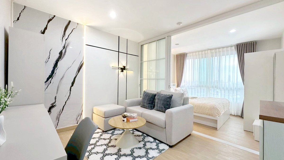 For SaleCondoKasetsart, Ratchayothin : 🤩 Installments are cheaper than renting, it really exists 🤩 with affordable condos 🔥 Double U Lat Phrao - Wang Hin 🔥