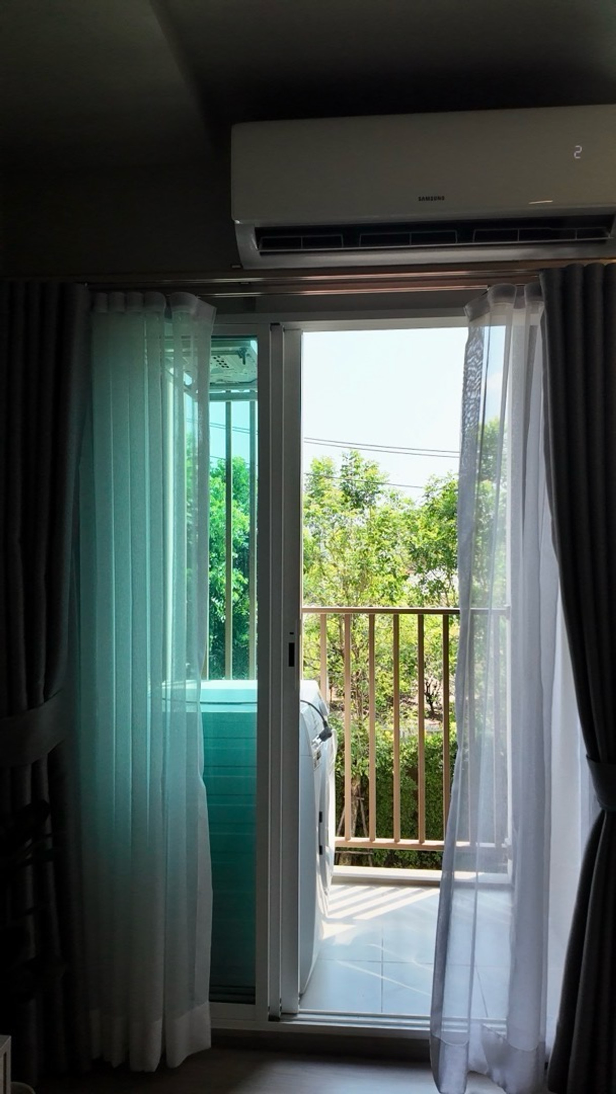 For RentCondoPinklao, Charansanitwong : For rent, D Condo Phana 28 SQM, you will receive a convenient, clean, fully furnished room with electrical appliances.