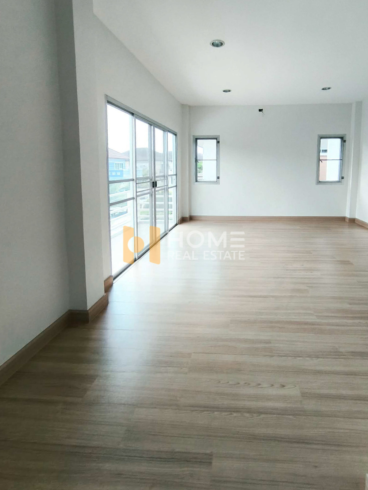 ขายบ้านพัทยา บางแสน ชลบุรี สัตหีบ : ธารดารา ศรีราชา / 3 ห้องนอน (ขาย), Thandara Sriracha / 3 Bedrooms (FOR SALE) YEAN162