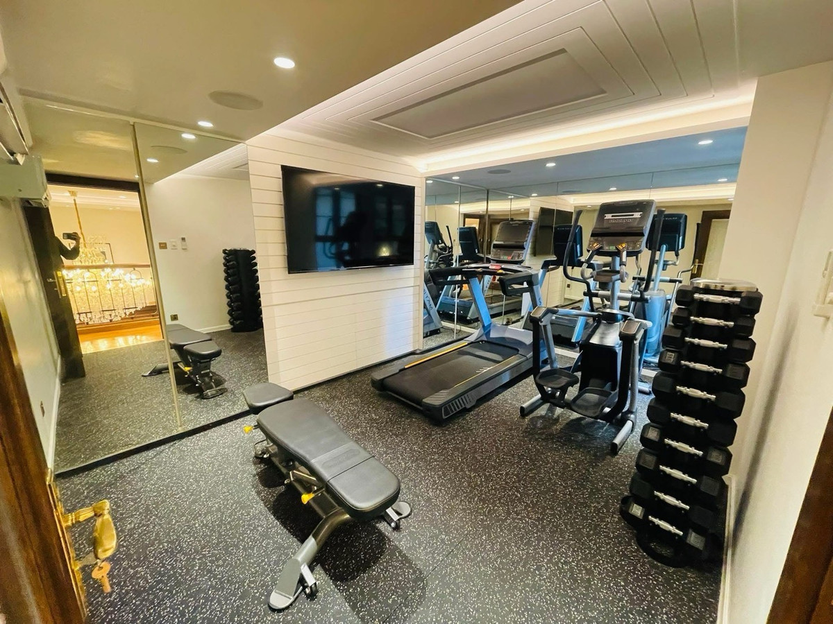 For RentHouseSukhumvit, Asoke, Thonglor : ✨For Sale and Rent luxury house Pool Villa 4+3 living rooms, 6 bathrooms. 864sq.m.Classic European style Sukhumvit 63 (Ekkamai 28)✨