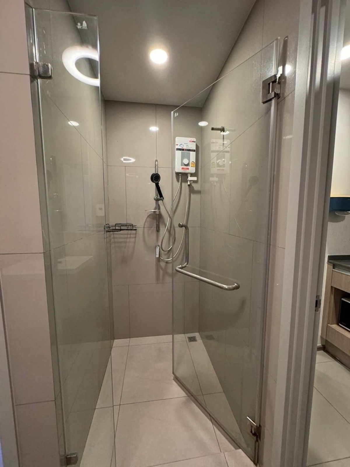 For RentCondoBang Sue, Wong Sawang, Tao Pun : 🔥Rare Item! Chapter one flow Bangpo, 1 bedroom, river view + 1 car parking space, the best value in this area.