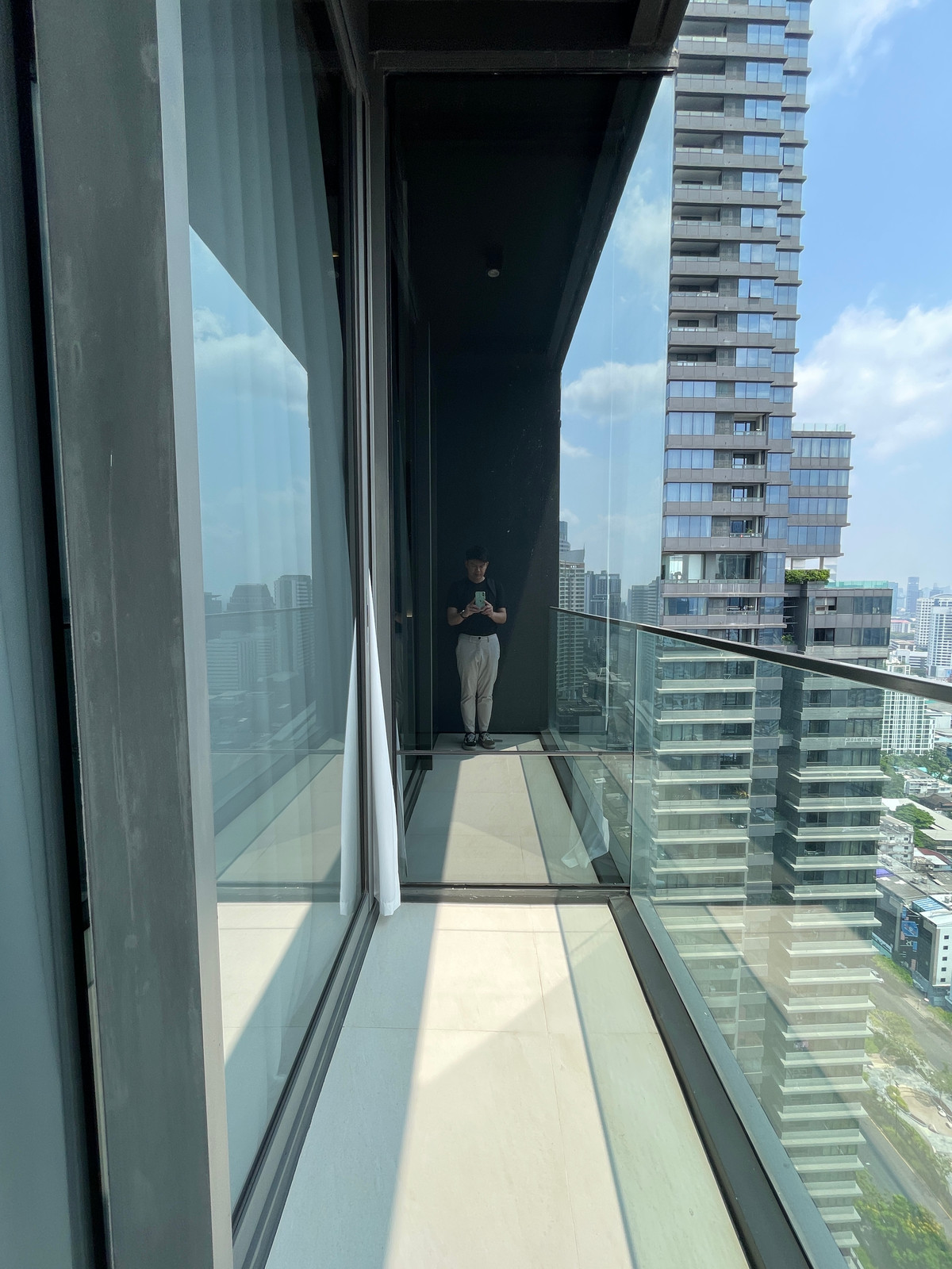 ขายคอนโดสีลม ศาลาแดง บางรัก : 💎 [Ultimate Legacy] ASHTON SILOM – 1BR XL (49.58 ตร.ม.) ชั้น 32 ห้องมุมแห่งวิสัยทัศน์เหนือระดับ บนถนนสายประวัติศาสตร์ 💎 