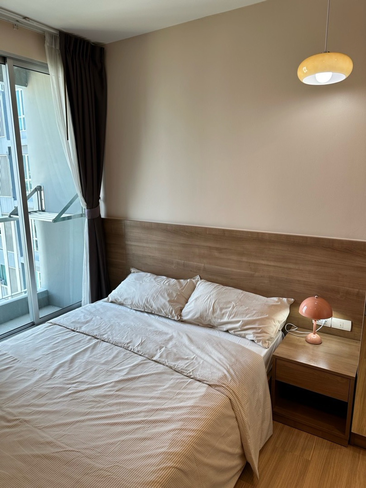 For RentCondoOnnut, Udomsuk : Rhythm Sukhumvit 50 | 3 mins to BTS On Nut High floor , Nice view