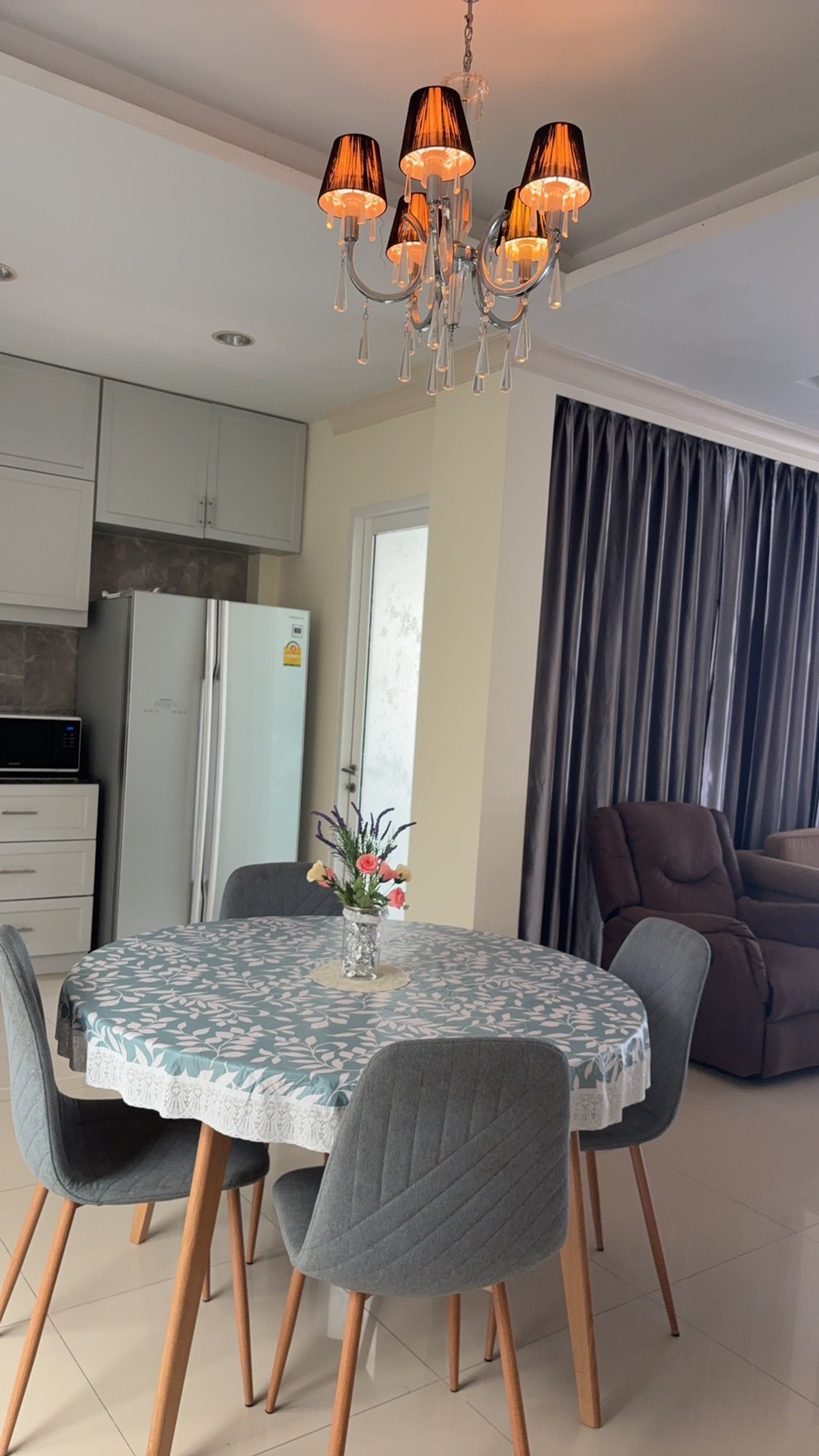 ให้เช่าทาวน์โฮมเลียบทางด่วนรามอินทรา : RH033526 ให้เช่า ทาวน์โฮม 3 ชั้น 3 ห้องนอน at Baan Klang Muang Urbanion Rama 9-Ladprao