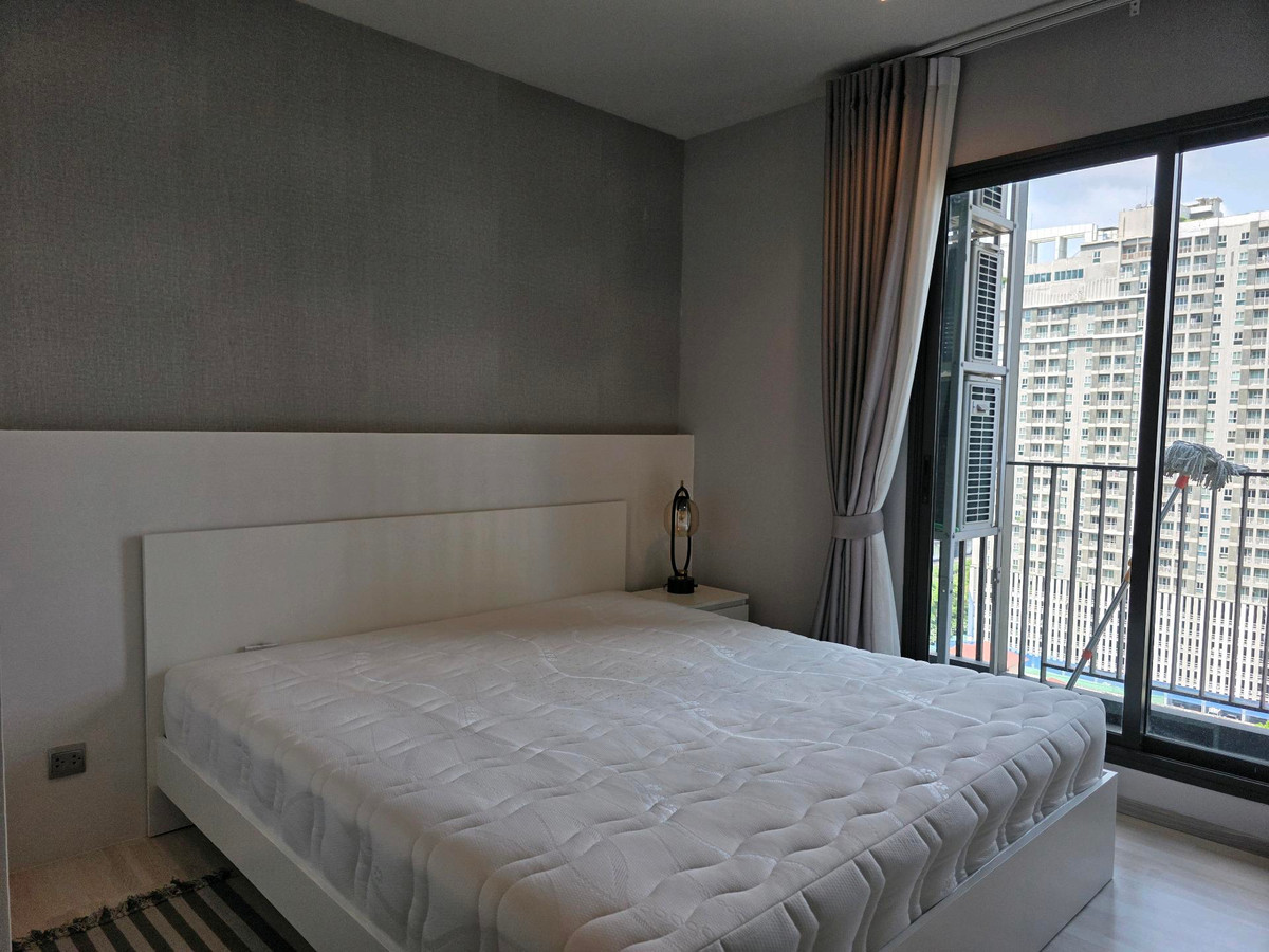 ให้เช่าคอนโดพระราม 9 เพชรบุรีตัดใหม่ RCA : ✨️2Bed1Bath✨️40sq.m.✨️Life Asoke-Rama 9