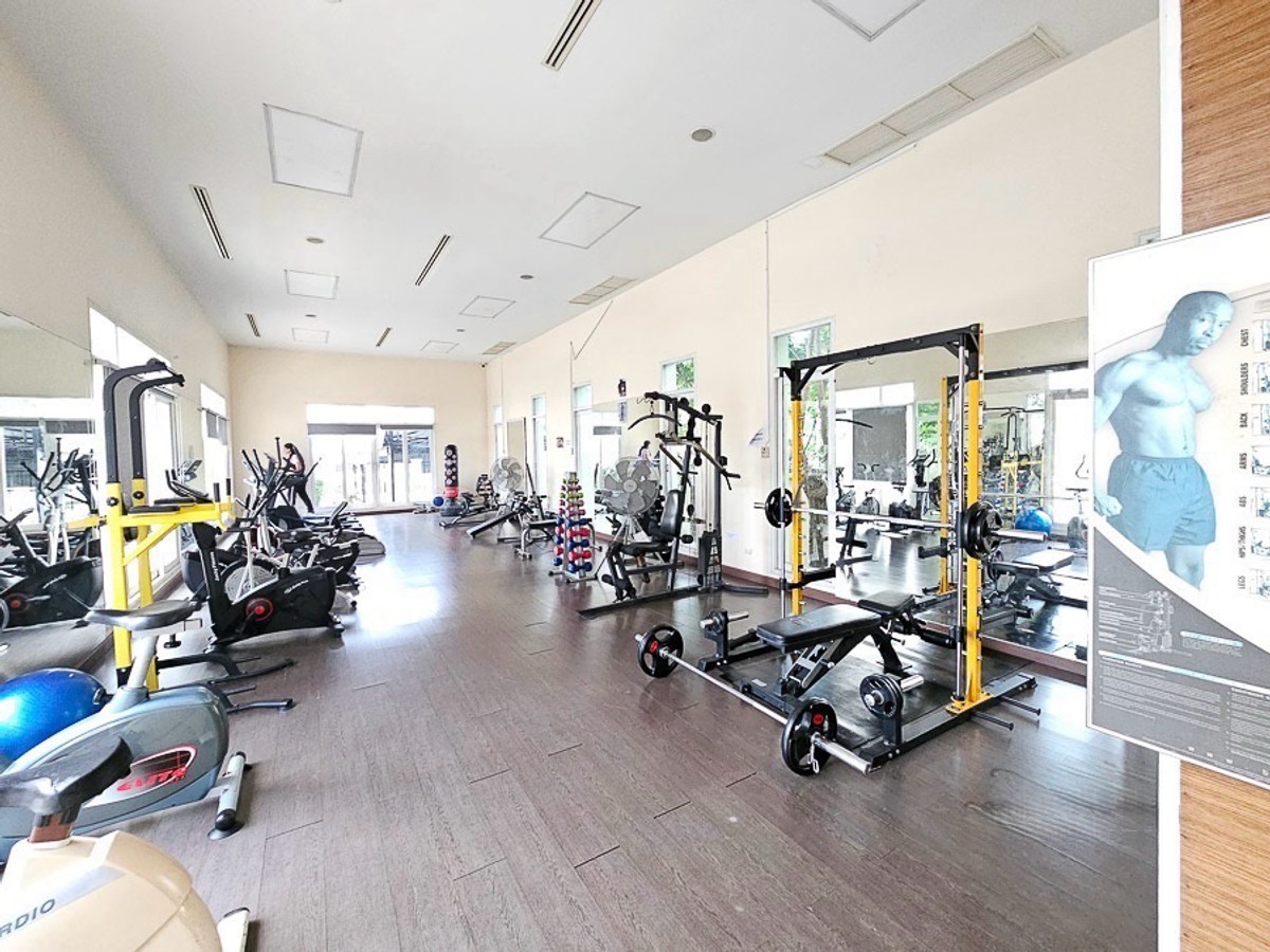 ให้เช่าบ้านท่าพระ ตลาดพลู วุฒากาศ : 🏡 ปล่อยเช่า Townhouse รีโนเวทใหม่ ใจกลางสาทร | ใกล้ BTS เพียง 4 นาที ✨