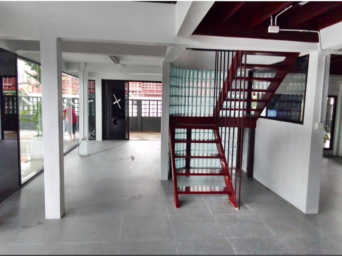 For RentRetail SpaceChokchai 4, Ladprao 71, Ladprao 48, : Standalone Building 520 sqm. Lat Phrao 64 - Sutthisan Winitchai For Cafe, Office, Clinic, Studio