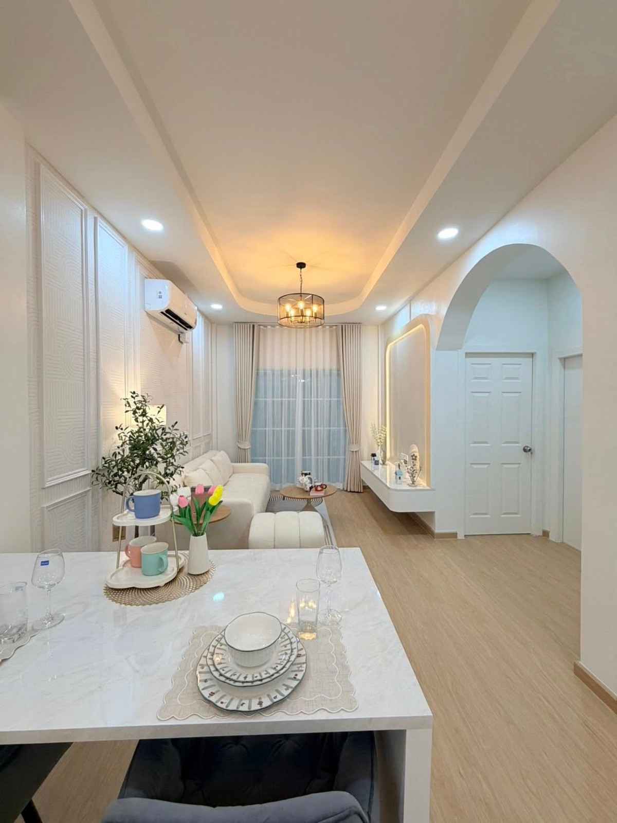 For SaleTownhomePattaya, Bangsaen, Chonburi : Chokchai Village 4 / 2 Bedrooms (FOR SALE) BEWN143