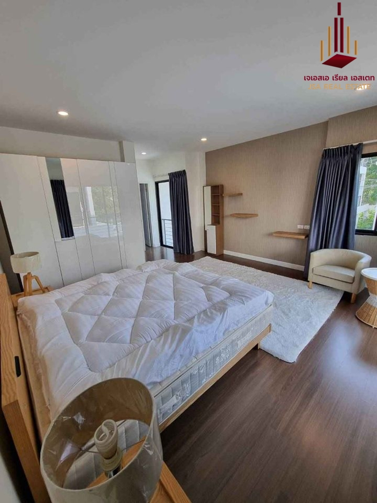 ขายบ้านลาดกระบัง สุวรรณภูมิ : ✨ For Sale: Baan Lumpini Suanluang Rama 9  ✨  💰 Only 16,800,000 THB