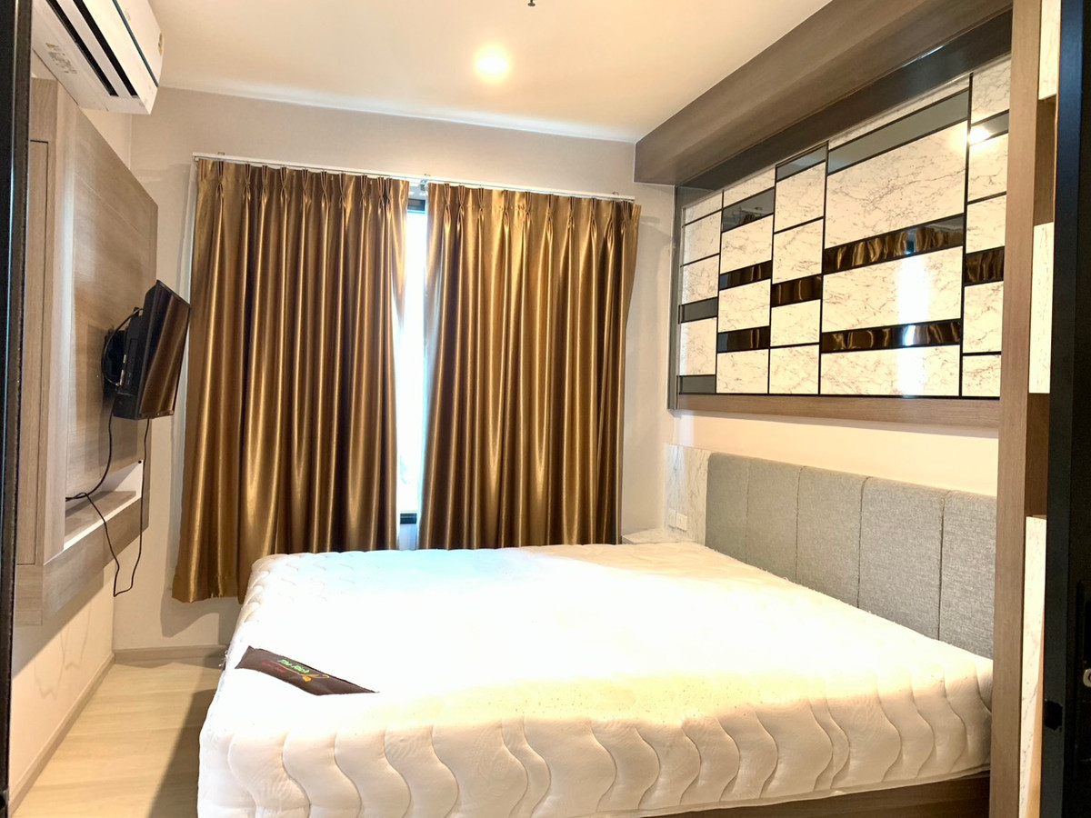 ให้เช่าคอนโดพระราม 9 เพชรบุรีตัดใหม่ RCA : ให้เช่าคอนโด Life Asoke ใกล้ มศว. และ สิงห์ คอมเพล็กซ์ 1 นอน พร้อม walk-in closet วิวตึกสิงห์ ชั้นสูง ใกล้ MRT เพชรบุรี และ Airport Link มักกะสัน