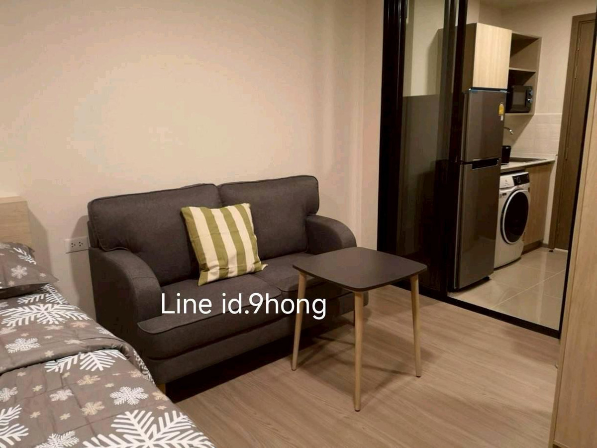 For RentCondoBang kae, Phetkasem : Condo near MRT Bang Khae, near Lotus department store, easy to find things to eat, convenient to travel. If interested, make an appointment to see the room.