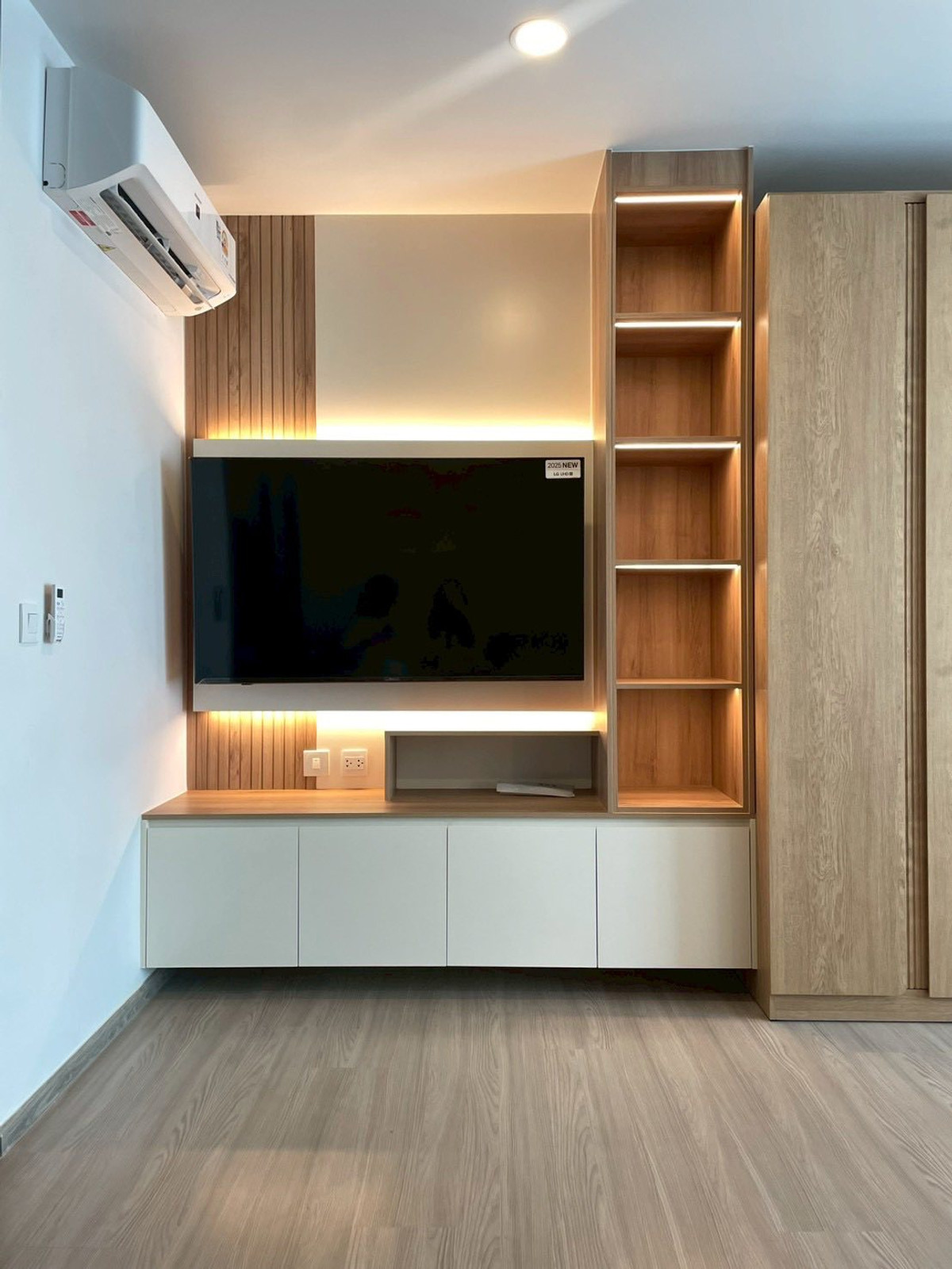 ให้เช่าคอนโดคลองเตย กล้วยน้ำไท : 🟦🟩 [For Rent] Aspire Sukhumvit – Rama 4 | 1 Bed 1 Bath | 31 sq.m | 10th Floor | 18,000 THB/Month | Ref: T2233 | LINE: @323gqmho 🟩🟦