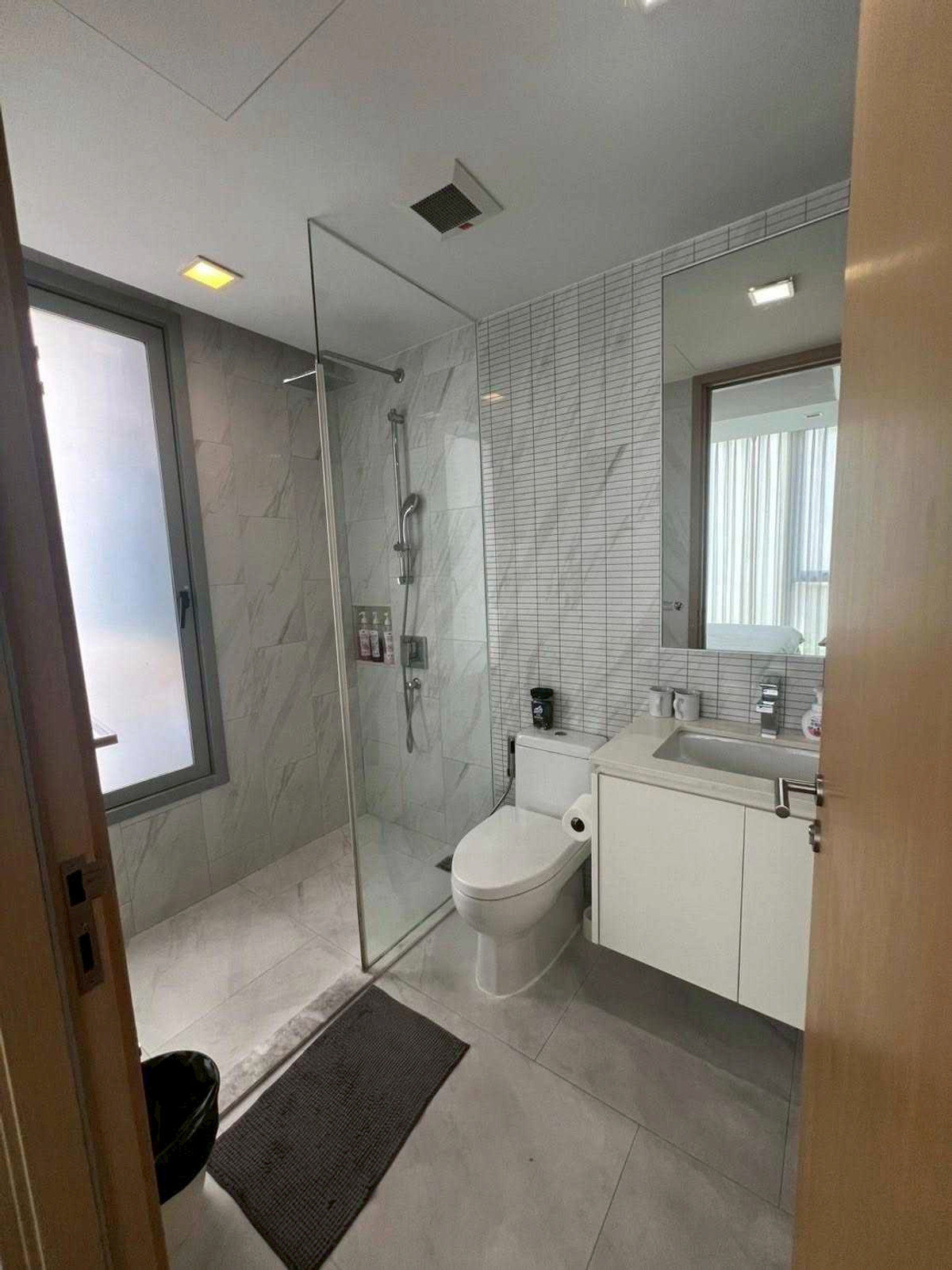 For SaleCondoNana, North Nana,Sukhumvit13, Soi Nana : Luxury Condo for Sale Nana | City Lifestyle Best Value | Near BTS Nana | 12,000,000 THB | Luxury condo for sale Nana, city lifestyle, good value, near BTS Nana 12,000,000 baht⸻LTH14779