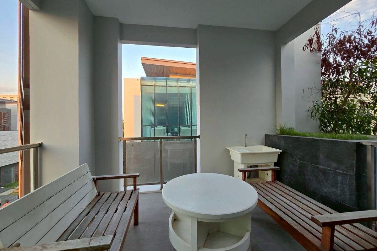 ให้เช่าบ้านพัฒนาการ ศรีนครินทร์ : ให้เช่าวิลล่าหรูโครงการใหม่ The Gentry พัฒนาการ 2 ใกล้ทองหล่อ (N.2062)