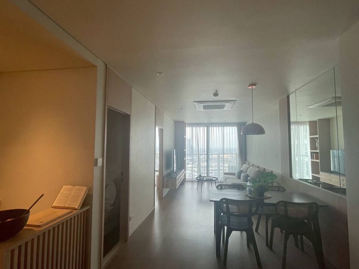 For RentCondoOnnut, Udomsuk : 🔥 FOR RENT: Spacious Renovated Condo near BTS Phra Khanong (3 mins walk) 🔥1bed large size 52sqm:37,000 THB/month