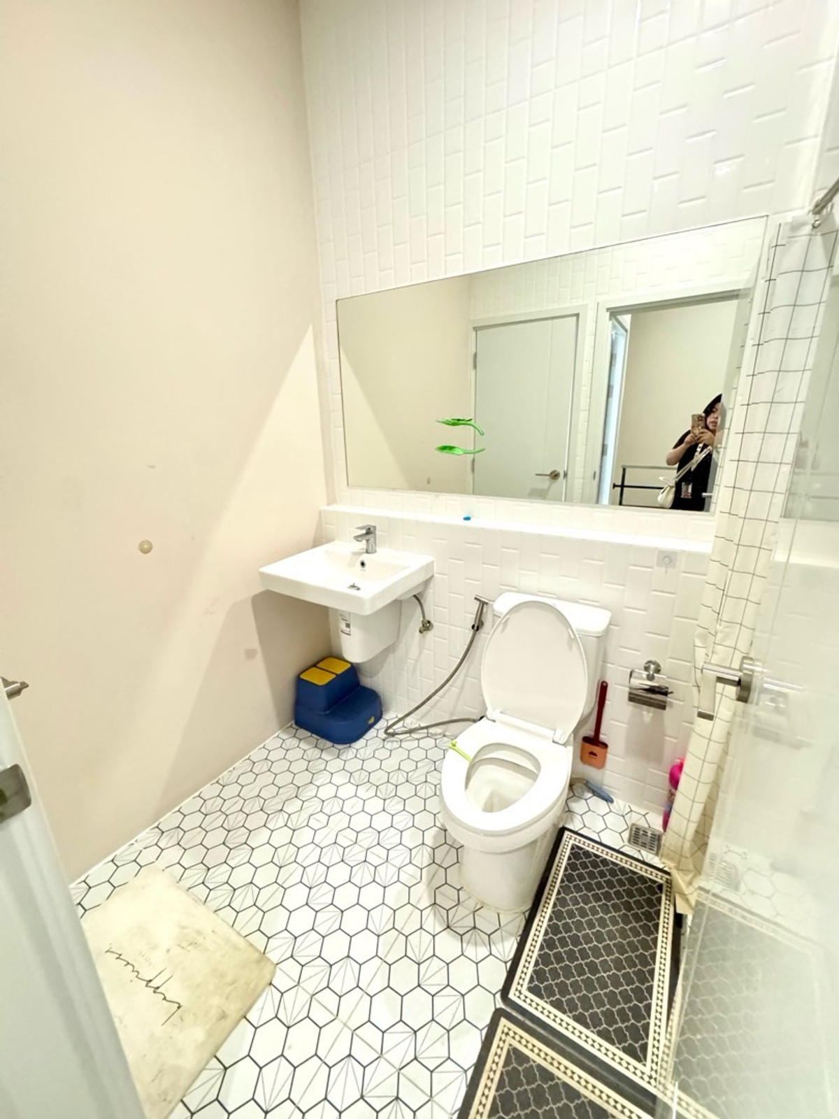 ทาวน์โฮมบางนา แบริ่ง ลาซาล : 🏡 เช่า / ขาย ทาวน์โฮม Altitude Kraf บางนา กม.5 ✨ Pet Friendly — เลี้ยงสัตว์ได้
3ล้านบาท • 2 ห้องนอน | 2 ห้องน้ำ
