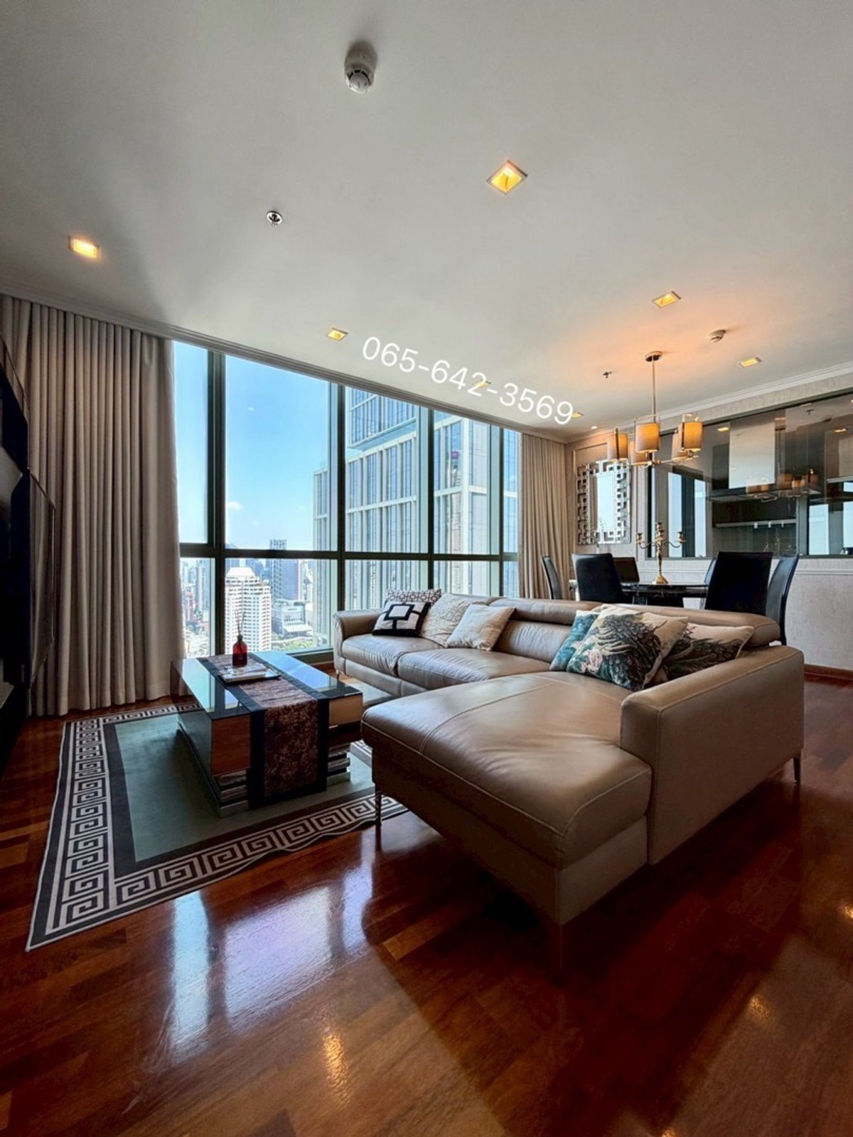 For RentCondoRatchathewi,Phayathai : For rent, Wish Signature Midtown Siam, 3 bedrooms, 2 bathrooms, 1powder room, 92 sq m, Sra Pathum Palace view + city view 📲 Contact 065-642-3569
FOR RENT WISH SIGNATURE MIDTOWN SIAM 3Bedrooms 2Bathroom 1Powder room 92sq.m Best Views Call📲065-642-3569